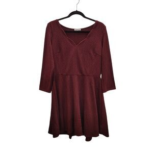Charlotte Russe Maroon zig zag print midi dress